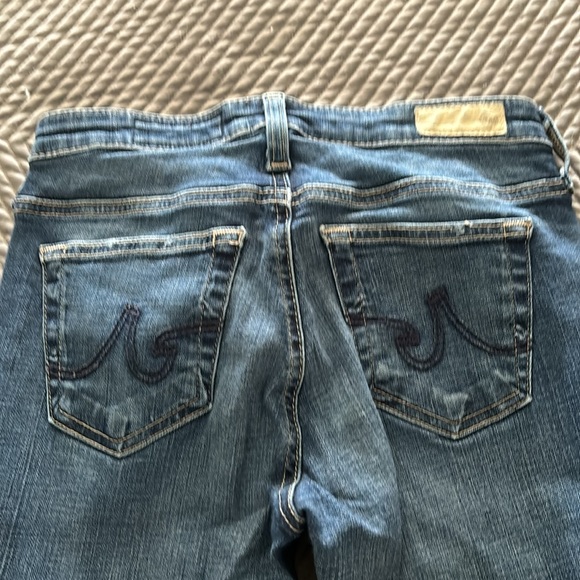 Woman’s AG skinny jeans - Picture 8 of 10